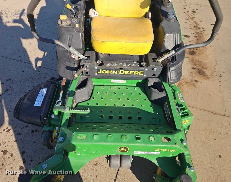 image for item EO4926 John Deere Z920M ZTR lawn mower