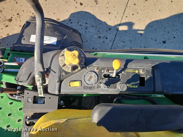 image for item EO4926 John Deere Z920M ZTR lawn mower