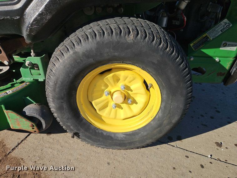 image for item EO4926 John Deere Z920M ZTR lawn mower