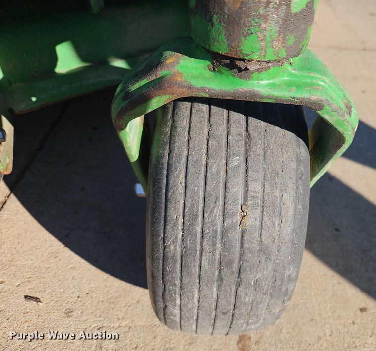 image for item EO4926 John Deere Z920M ZTR lawn mower