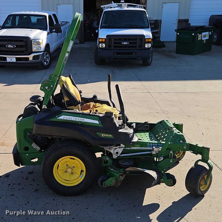 image for item EO4927 2017 John Deere Z920M ZTR lawn mower