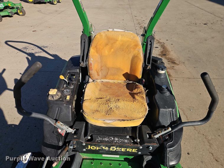 image for item EO4927 2017 John Deere Z920M ZTR lawn mower
