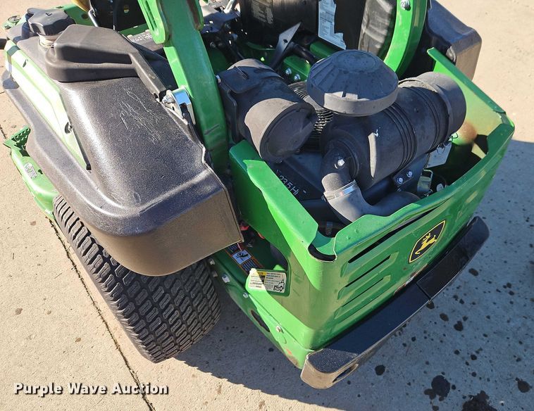 image for item EO4927 2017 John Deere Z920M ZTR lawn mower