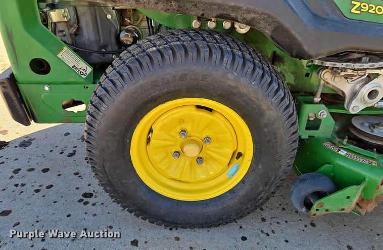image for item EO4927 2017 John Deere Z920M ZTR lawn mower