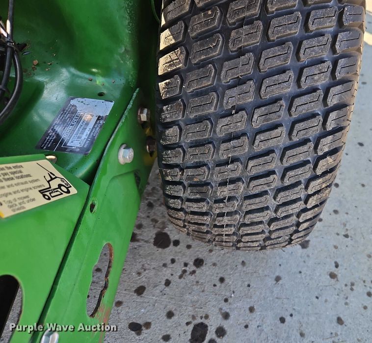 image for item EO4927 2017 John Deere Z920M ZTR lawn mower