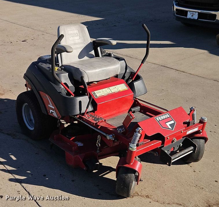 image for item EO4928 Ferris IS 1500Z ZTR lawn mower