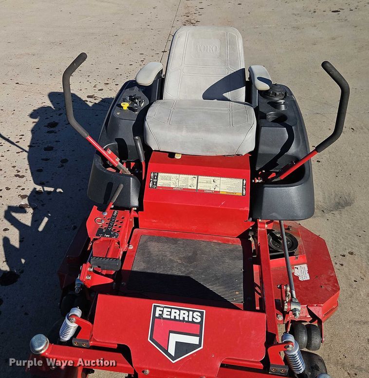 image for item EO4928 Ferris IS 1500Z ZTR lawn mower