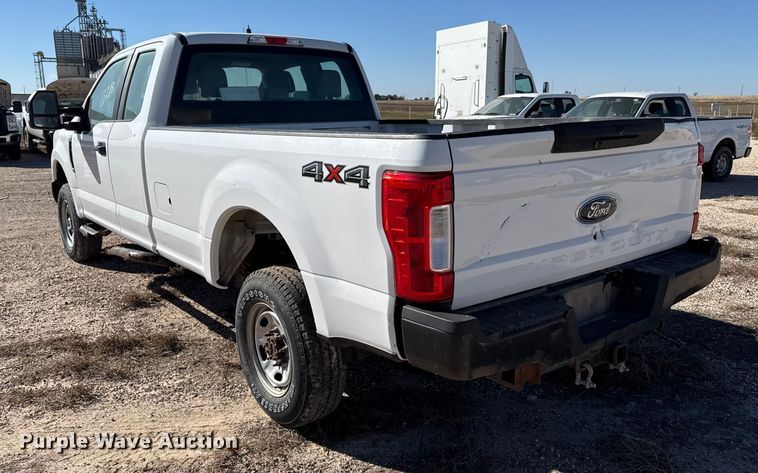 image for item EP0906 2017 Ford F250 Super Duty XL Ext. Cab pickup truck
