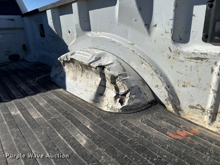 image for item EP0906 2017 Ford F250 Super Duty XL Ext. Cab pickup truck