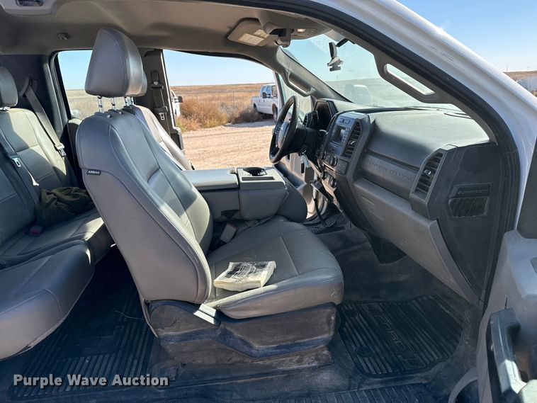 image for item EP0906 2017 Ford F250 Super Duty XL Ext. Cab pickup truck