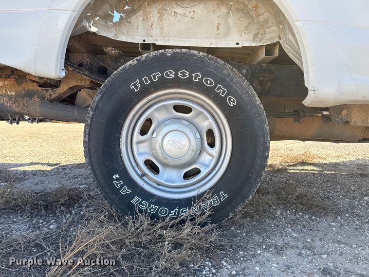 image for item EP0906 2017 Ford F250 Super Duty XL Ext. Cab pickup truck