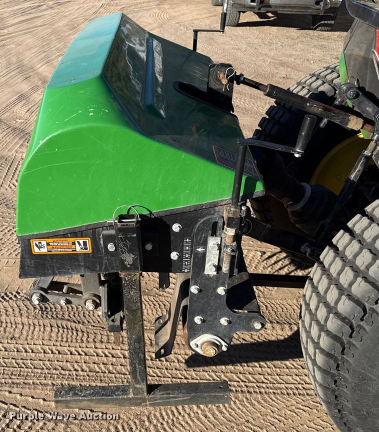 image for item EP2760 2018 John Deere 1500 aerator