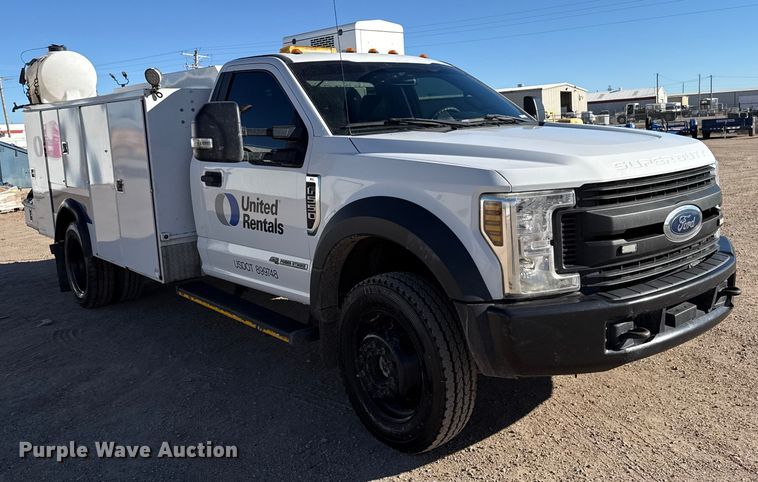 image for item EP2762 2020 Ford F550 utility / service truck