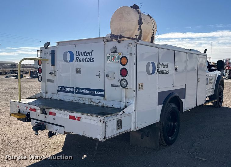 image for item EP2762 2020 Ford F550 utility / service truck