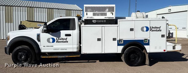 image for item EP2762 2020 Ford F550 utility / service truck
