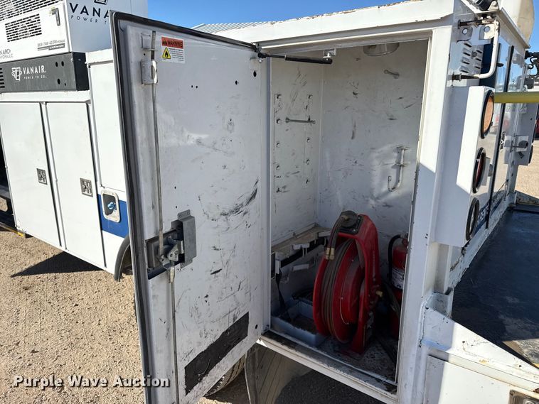 image for item EP2762 2020 Ford F550 utility / service truck