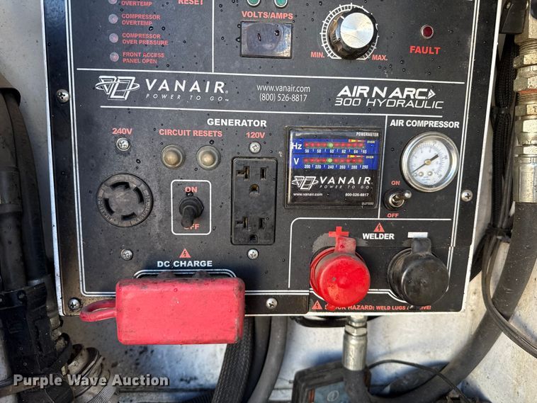 image for item EP2762 2020 Ford F550 utility / service truck