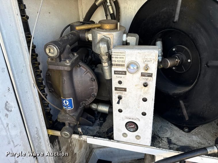 image for item EP2762 2020 Ford F550 utility / service truck