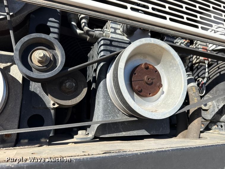 image for item EP2762 2020 Ford F550 utility / service truck