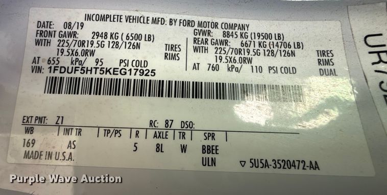 image for item EP2762 2020 Ford F550 utility / service truck