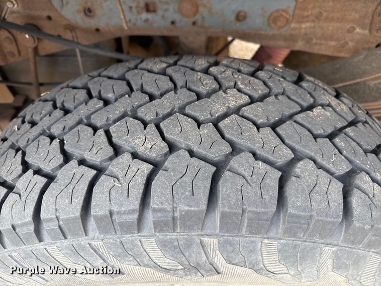 image for item EP2765 2005 Ford F250 Super Duty Crew Cab pickup truck