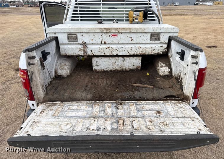 image for item EP2766 2015 Ford F150 Crew Cab pickup truck