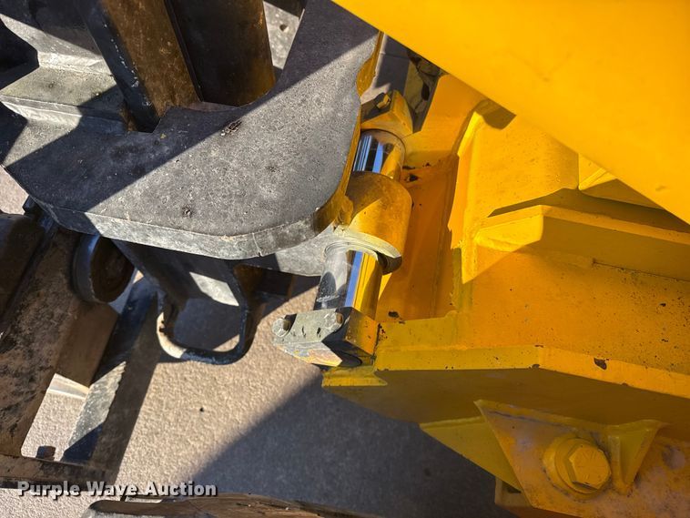 image for item EP2767 Sellick S80 forklift