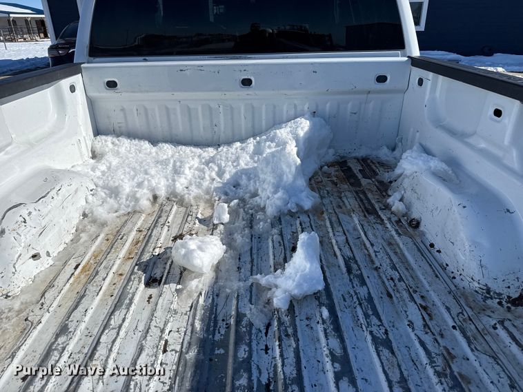 image for item EP2770 2017 Chevrolet Silverado 1500 Crew Cab pickup truck