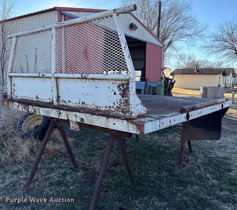 image for item EP2776 Flatbed