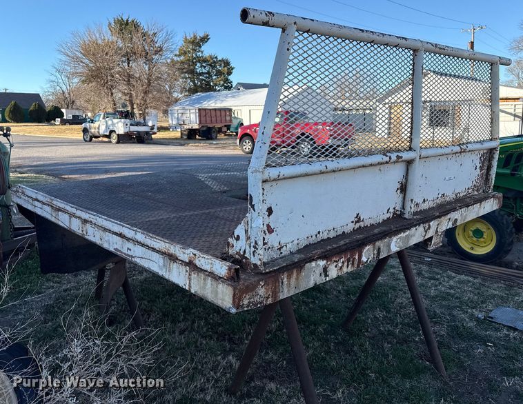 image for item EP2776 Flatbed