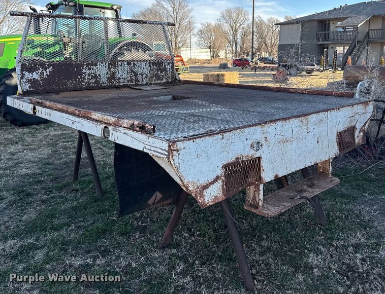 image for item EP2776 Flatbed