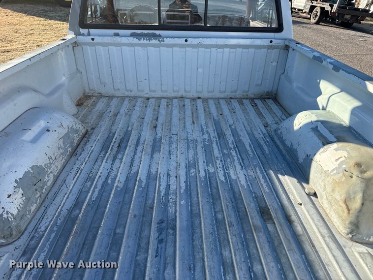 image for item EP2777 1989 Dodge Dakota pickup truck