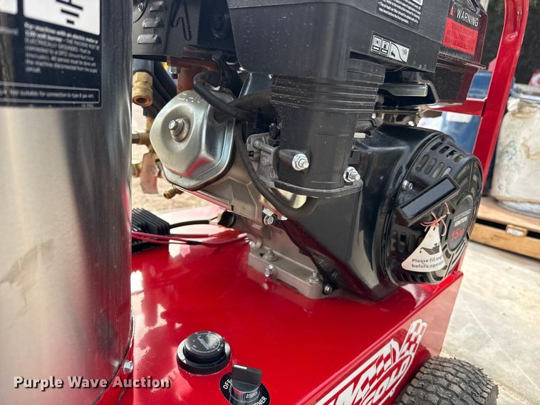 image for item EP2800 Magnum 4000 Gold hot pressure washer