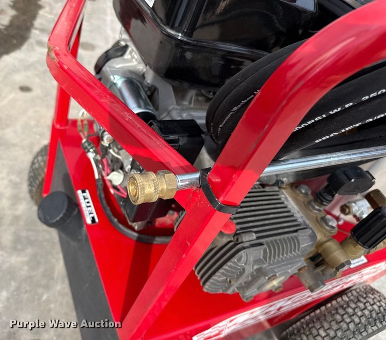 image for item EP2800 Magnum 4000 Gold hot pressure washer