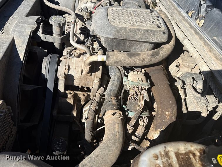 image for item EP2838 2010 Chevrolet 2500 HD Crew Cab flatbed pickup truck