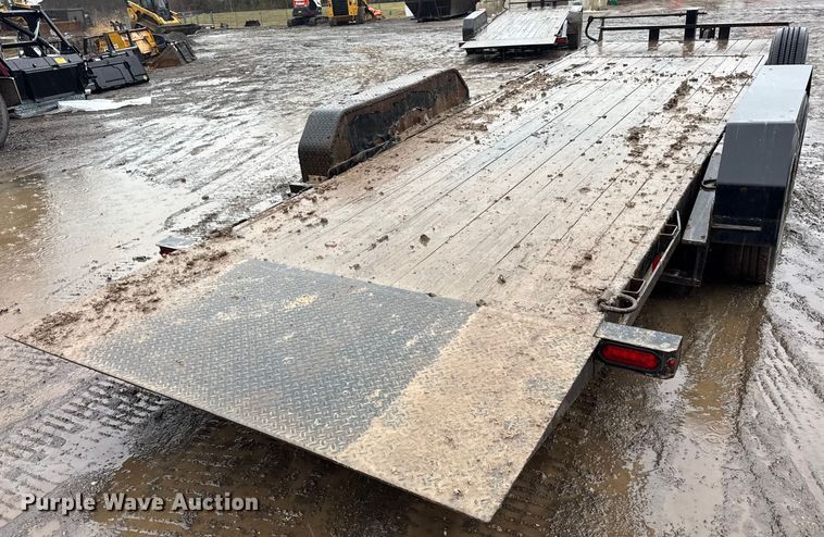 image for item ER0381 2020 Sure-trac equipment trailer