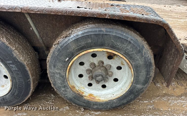 image for item ER0381 2020 Sure-trac equipment trailer