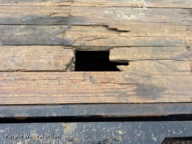 image for item ER0382 2020 Sure-trac equipment trailer