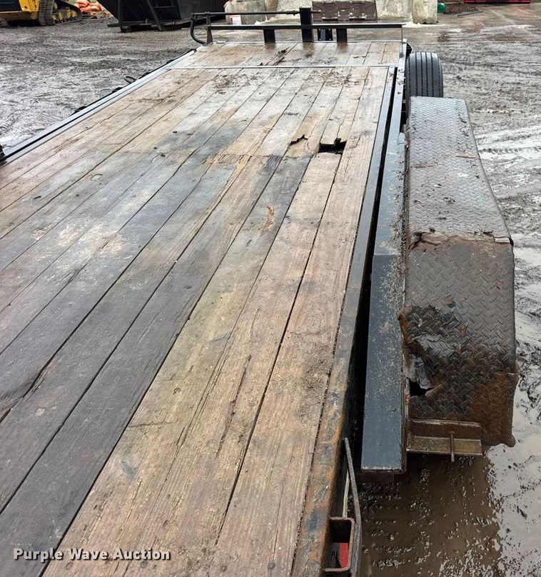 image for item ER0382 2020 Sure-trac equipment trailer