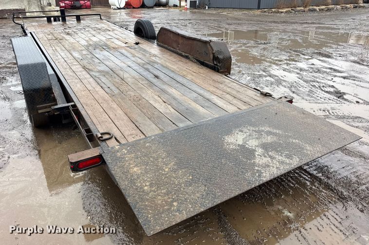 image for item ER0382 2020 Sure-trac equipment trailer