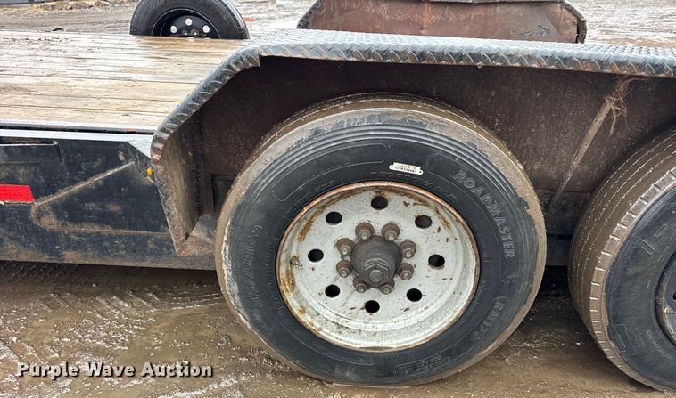 image for item ER0382 2020 Sure-trac equipment trailer