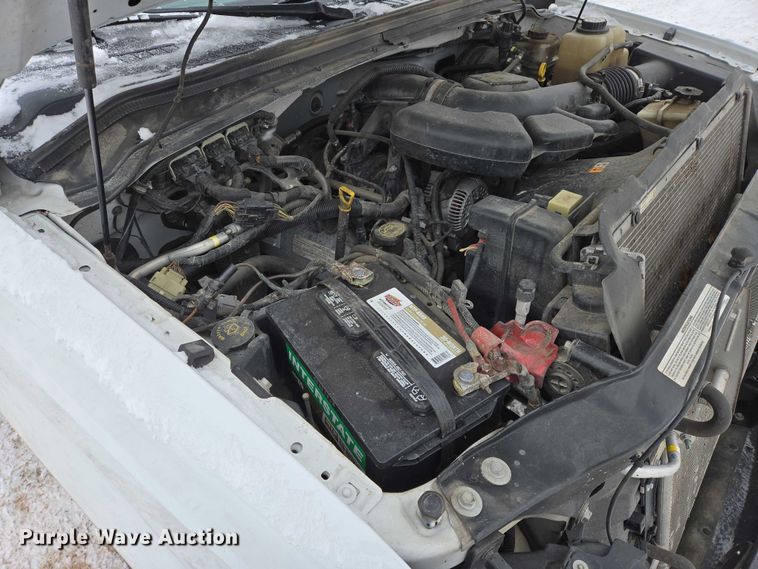 image for item ES2595 2008 Ford F250 Super Duty utility bed pickup truck