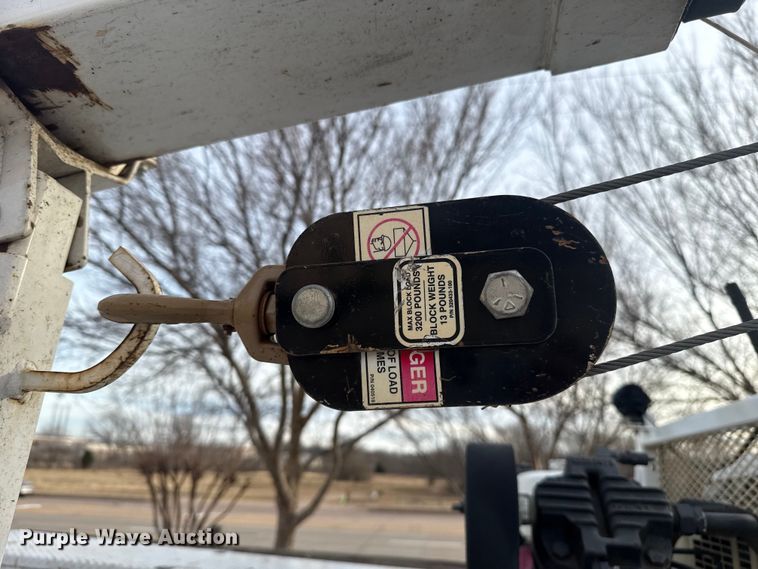 image for item ES5618 2018 Ford F350 Super Duty Ext. Cab utility bed pickup truck