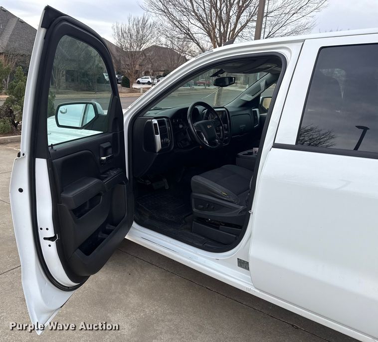 image for item ES5619 2014 Chevrolet Silverado 1500 Crew Cab pickup truck