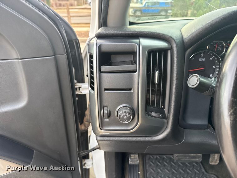 image for item ES5619 2014 Chevrolet Silverado 1500 Crew Cab pickup truck