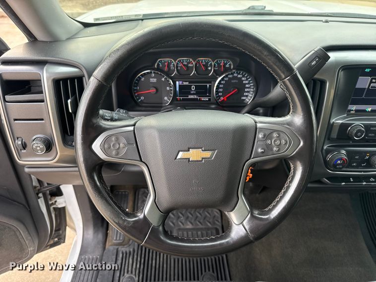 image for item ES5619 2014 Chevrolet Silverado 1500 Crew Cab pickup truck