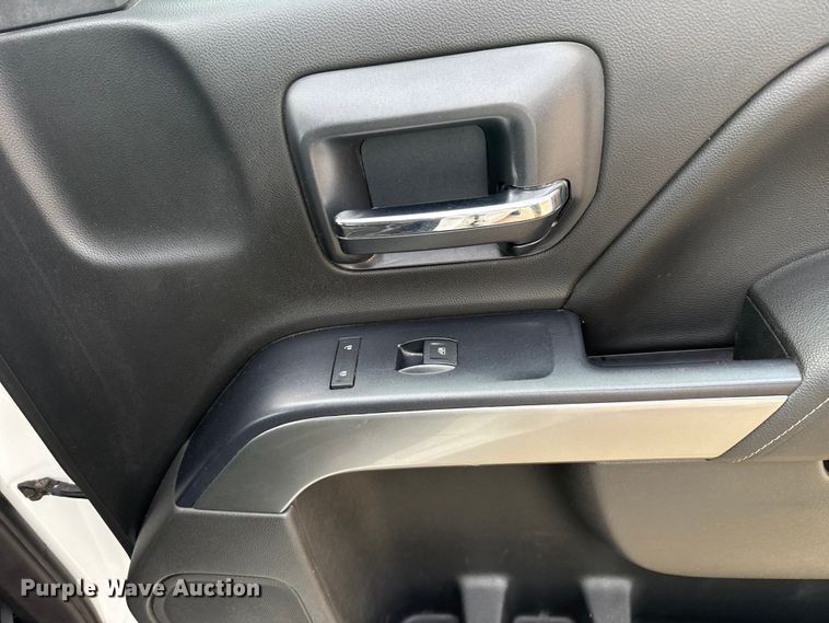 image for item ES5619 2014 Chevrolet Silverado 1500 Crew Cab pickup truck