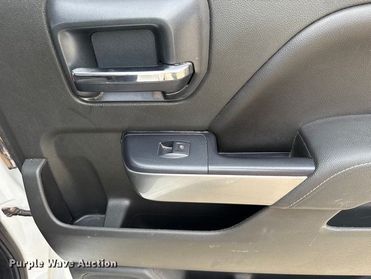 image for item ES5619 2014 Chevrolet Silverado 1500 Crew Cab pickup truck