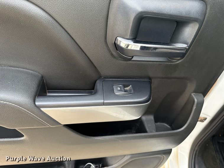 image for item ES5619 2014 Chevrolet Silverado 1500 Crew Cab pickup truck