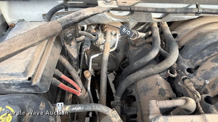 image for item ES5619 2014 Chevrolet Silverado 1500 Crew Cab pickup truck